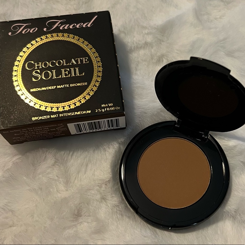 Too Faced - Chocolate Soleil Medium/Deep Matte Bronzer